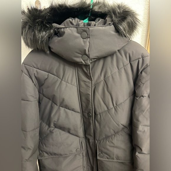 DKNY Black Puffer Jacket - Picture 6 of 9